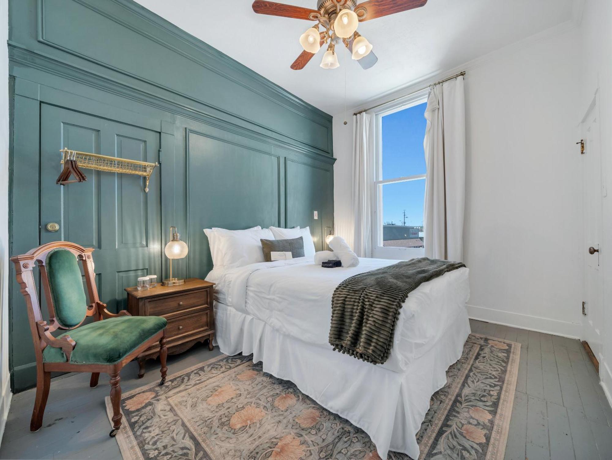 The Historic Grand Canyon Hotel Вильямс Экстерьер фото